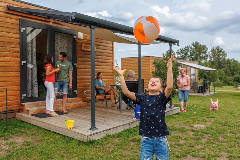 cr3-1628-sonnenkap8EE0D192-9C24-9061-CBC6-DA1458AD1942