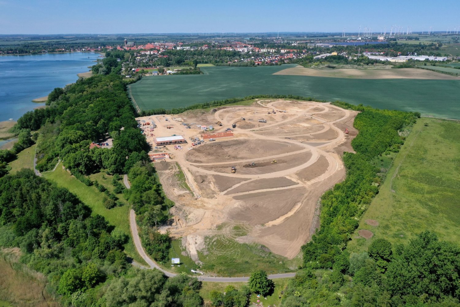 2020-06-09-01C6158797-BC56-83A7-F9DA-26A59CE2BB71